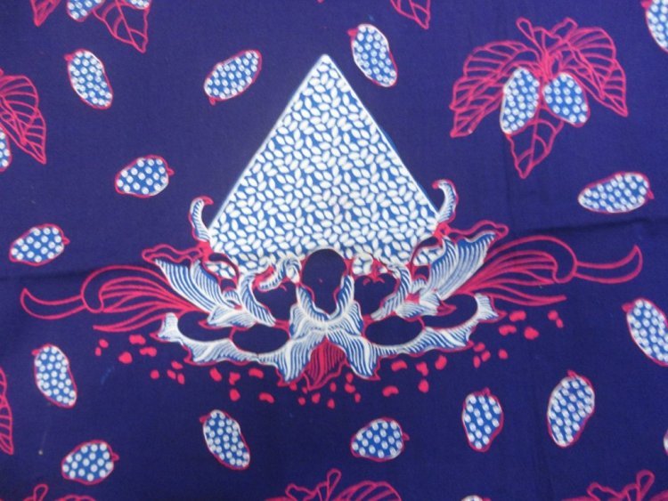 Batik Tumpengan Di Tengah Pandemi